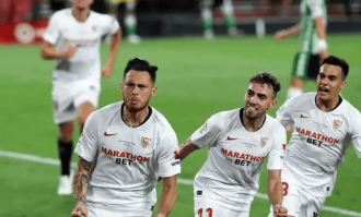 比利亚雷亚尔主场迎战埃尔切，前者主场强势，后者客场疲软，争夺西甲保级资格。