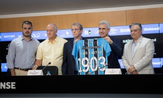 申花新外援！前场多面手拉唐价格实惠，日职银靴法甲30场造9球够用