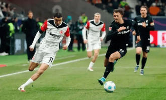 德甲第20轮焦点战：斯图加特VS弗赖堡——欧冠席位争夺的生死局