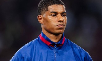 曼联旧将成诺坎普新宠！巴萨敲定永久转会，3000万英镑买断