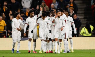 进球大战！联赛杯-吉滕斯造3球德拉普染红 切尔西4-3狼队晋级