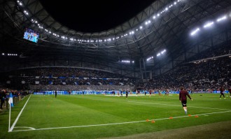 埃基蒂克的失误与维尔茨的沉默：利物浦与曼城的战术争夺战