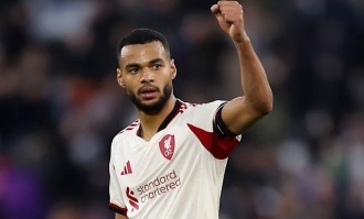 利物浦锋线告急！斯洛特否认召回埃利奥特，寄望加克波复出救场