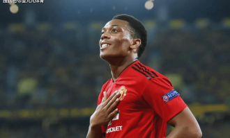 古早曼联“意难平”：30岁不到没球踢，巅峰6000万如今只剩零头
