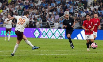 世俱杯回顾：曼城轻松虐菜一扫晦气，昂首挺进世俱杯决赛，誓夺冠