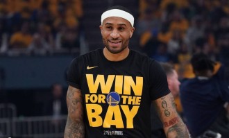 带刀侍卫！小佩顿承诺与勇士签约 新赛季回归