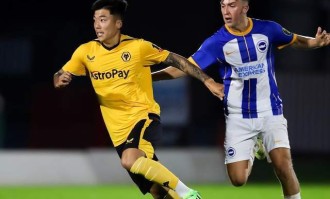 伤仲永！中国“天才前锋”24岁就选择退役：曾留洋英超狼队！