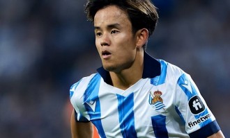 红魔锋线告急！久保建英或成曼联冬窗救命稻草