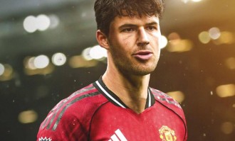 拉门斯从中锋改打门将原因曝光，仍参加中场训练！库尔图瓦给曼联新援一建议