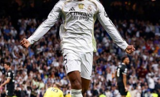 悲喜夜：切尔西送欧冠四冠王耻辱纪录，拜仁12连胜，皇马擒尤文