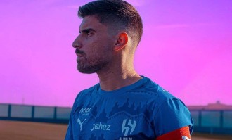 曝曼联明夏欲免费签葡萄牙铁腰！彻底重组中场，现有球员可全换掉