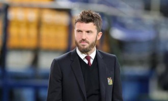 曼联选帅：索尔斯克亚淘汰，44岁少帅接手帅印！罗马诺已确认！