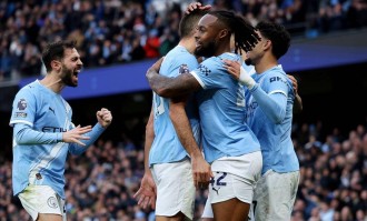 曼城2-0狼队终结四轮不胜，新援格伊首秀出色，争冠悬念回来了