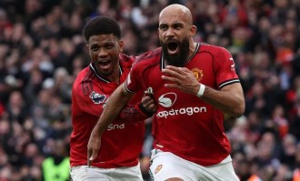 曼联2-0曼城进前四！卡里克能阿莫林所不能，坚决战术打爆保守瓜帅