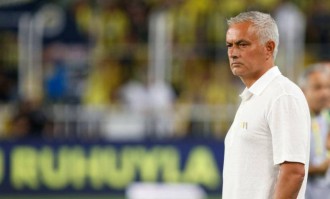 欧冠激情夜：巴黎意外闷平，多特2-2鏖战，尤文穆帅双双两连胜