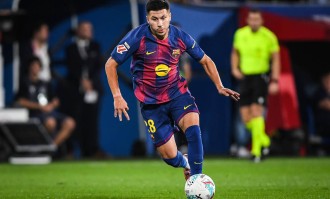 逆转之夜！巴萨以2-1战胜皇家社会，领跑西甲