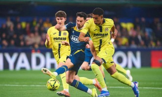 西甲最新积分榜揭晓：比利亚雷亚尔4-1大胜西班牙人，积分形势骤变