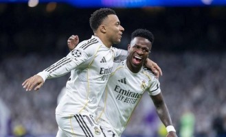 反转！皇马神锋维尼修斯离队在即，曼联强势介入接盘，姆巴佩成皇马唯一核心