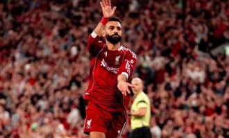 萨拉赫续约12场4球，范戴克35万英镑失误低级，利物浦信错人了？