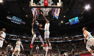 鲍尔24分墨菲三世27分 黄蜂击败鹈鹕7连胜