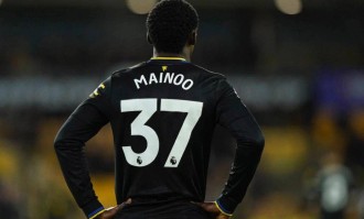 曼联新帝星考虑永久转会！阿莫林画饼无用，除非换帅否则难逃替补