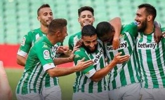 西甲焦点战：贝蒂斯VS巴萨全方位解析