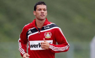 德甲两场重磅对决：弗赖堡主场强势可期，美因茨迎战劲敌斯图加特