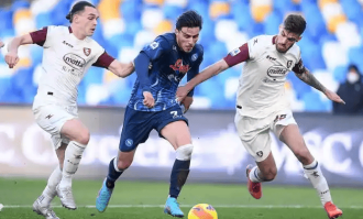 德甲激战：霍芬海姆VS圣保利，欧冠席位与保级命运的碰撞