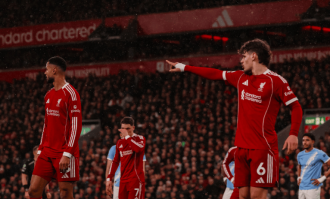 8场狂赚9000万英镑!英媒曝利物浦无缘欧冠将损失2亿英镑，斯洛特将被解雇