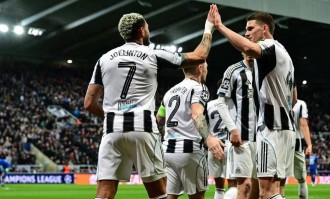 足总杯激战夜：曼城逆转纽卡斯尔，阿森纳险胜晋级，多赛切尔西晋八强