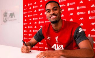 利物浦官宣续约荷兰中场赫拉芬贝赫 新合同将至2032年