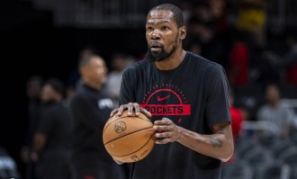 KD：我在太阳打中锋队友太矮 高端局中是灾难