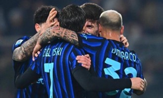 国米客场7连胜6场零封，蓝黑军团强势领跑意甲，两大核心迎来里程碑