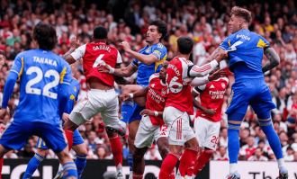 阿森纳危机！后防天团再现低级失误， 利兹联要趁火打劫！