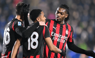 3-1逆转！法布雷加斯气炸了，意甲第2翻盘，只落后国米3分