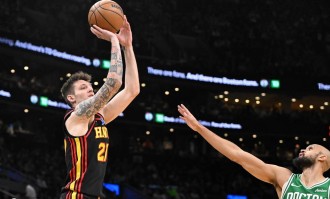 交易！开拓者得到克雷伊奇 送里斯+两次轮去老鹰