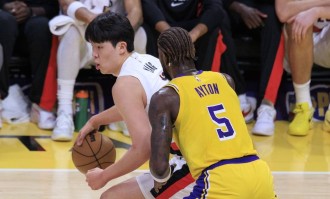 杨瀚森攻防问题集中暴露 生涯G4信任危机已经来了？