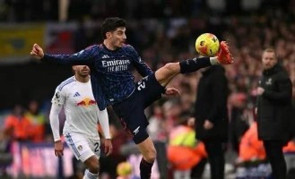 随着阿森纳4-0，切尔西3-2逆转，利物浦4-1，英超积分榜出炉