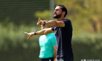 皇马新帅阿韦洛亚他将证明自己堪比阿隆索，还是走齐达内的道路？