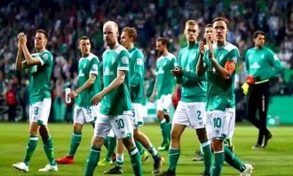 拜仁3-0勒沃库森4-0法兰克福3-0！拜仁6分领跑德甲最新积分榜公开