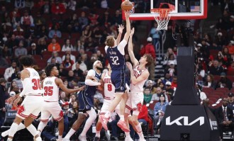 弗拉格11分怀特22分多森姆20+8 公牛胜独行侠止3连败