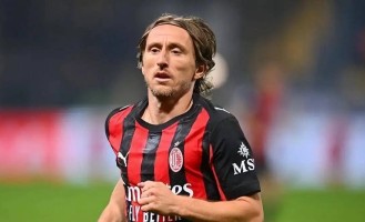 意甲爆大冷！AC米兰主场被弱旅逼平，赛后评分出炉，全场最佳竟是他！